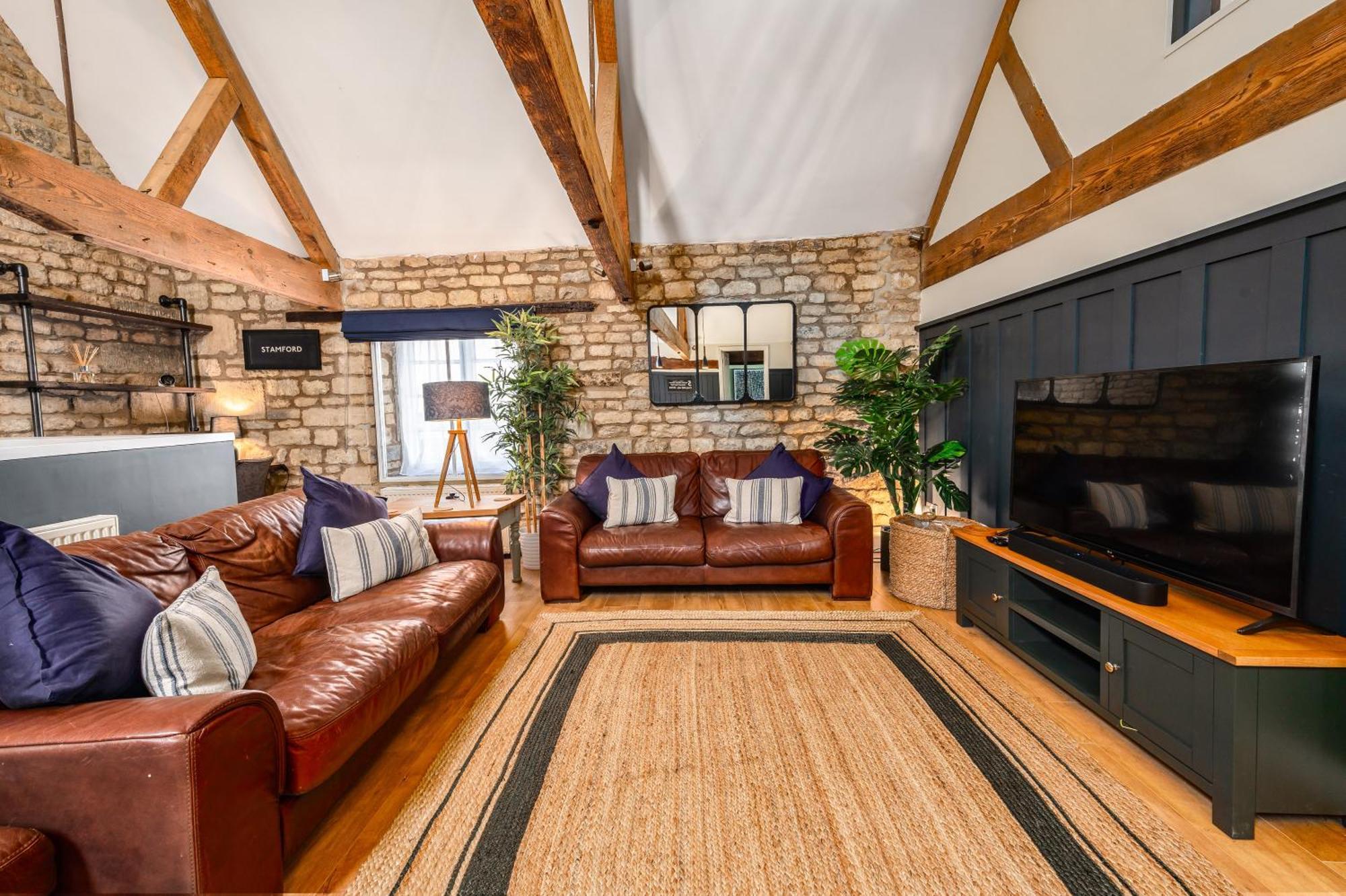 Stylish Central 6 Bedroom Converted Granary Stamford Zewnętrze zdjęcie