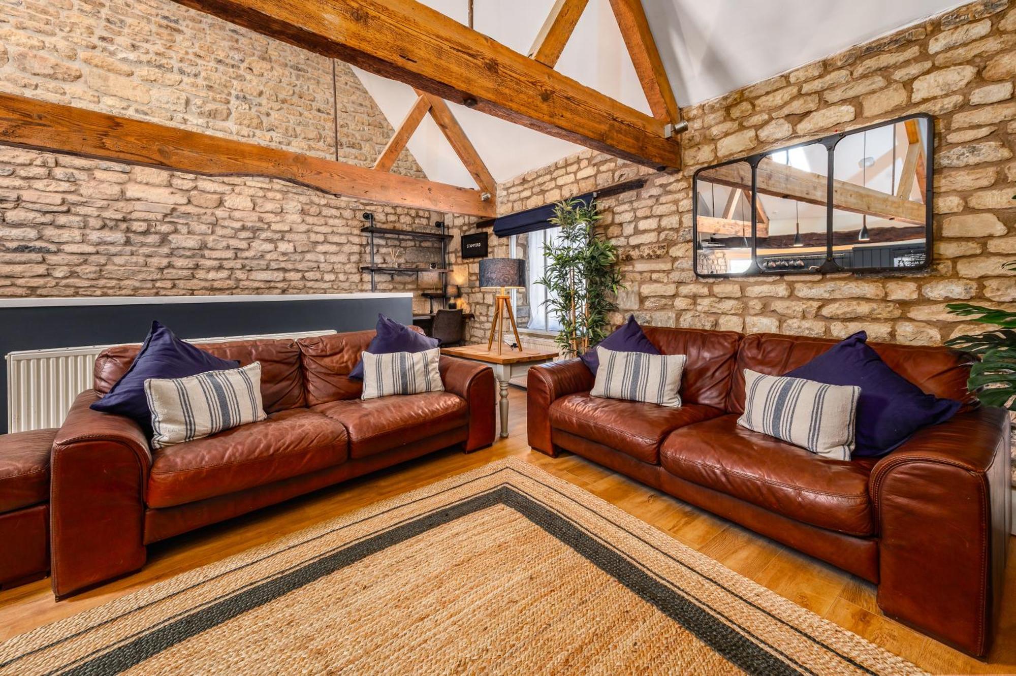 Stylish Central 6 Bedroom Converted Granary Stamford Zewnętrze zdjęcie